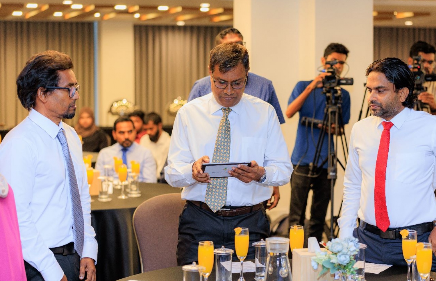 "ކޯޓަށް ފަރިތަ" ކެމްޕެއިން ލޯންޗުކުރުމަށް ބޭއްވި ރަސްމިއްޔާތުގެ ތެރެއިން