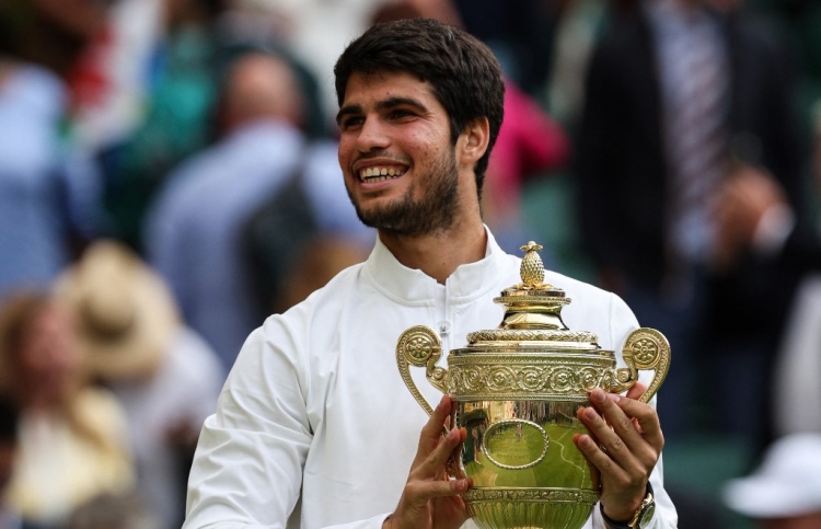 ޖޮކޮވިޗް ބަލިކޮށް އަލްކަރާޒް ވިމްބެލްޑަން ކާމިޔާބުކޮށްފި