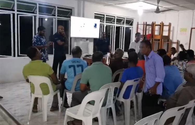 ކޯޒްވޭގެ ސާވޭ އަށް ފޮނުވި މީހުން ރަށުން ބާލައިފި