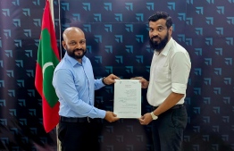 Faris Maumoon handed the candidacy ticket of MRM--