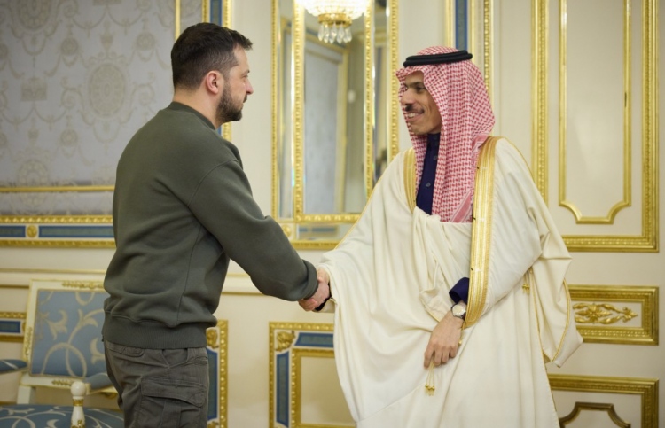 ޔޫކްރޭންގެ ސުލްހައިގެ މަހާސިންތާއެއް ސައޫދީގައި