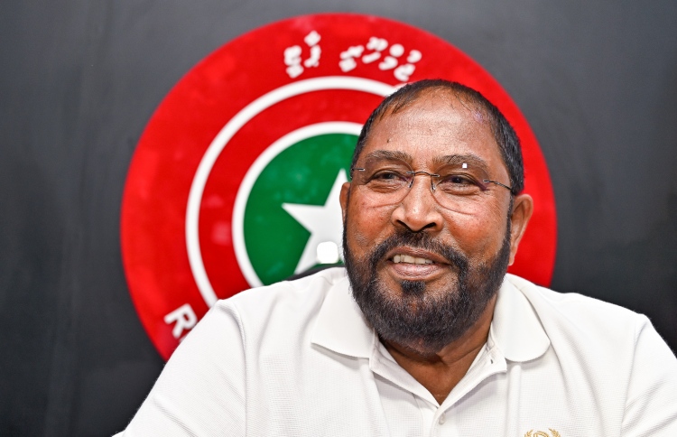 "ދައުލަތުގެ ބައި ސެންޓުވެސް ވިލާގެ ތިޖޫރިއަށް ނުވަދޭ"