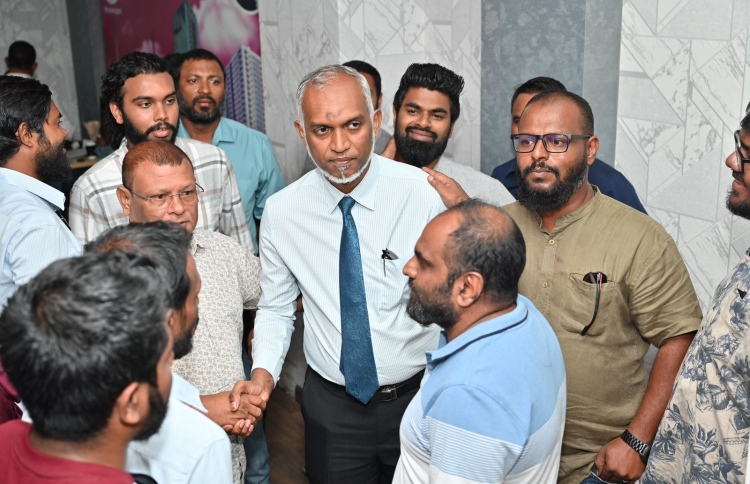 ޕީއެންސީގެ ރިޔާސީ ކެންޑިޑޭޓަކަށް މުއިއްޒު ހޮވައިފި