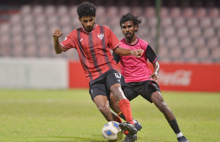 ޔޫވީ ބަލިކޮށް ޓީސީ ގަދަ ހަތަރަކާ ގާތަށް ޖެހިލައިފި