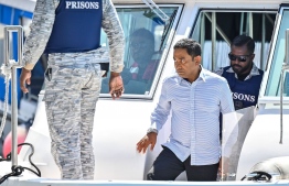 Correctional Service escorts former president Abdulla Yameen to Supreme Court for Friday's, August 4, hearing--