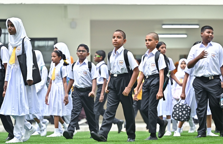 ސަލާހުއްދީންގެ ކިޔެވުން ދެ ދަންފަޅި އަށް ބަދަލުކުރަނީ