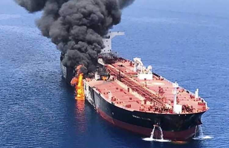 ރަޝިޔާގެ ބޮޑު ތެޔޮ ޓޭންކަރެއް ގޮއްވާލައިފި