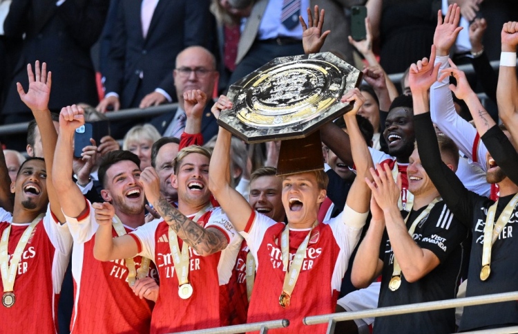 އާސެނަލަށް އައްޑަނަ: ލީގުގެ ރޭހުގައިވެސް ވާދަކުރެވޭނެ