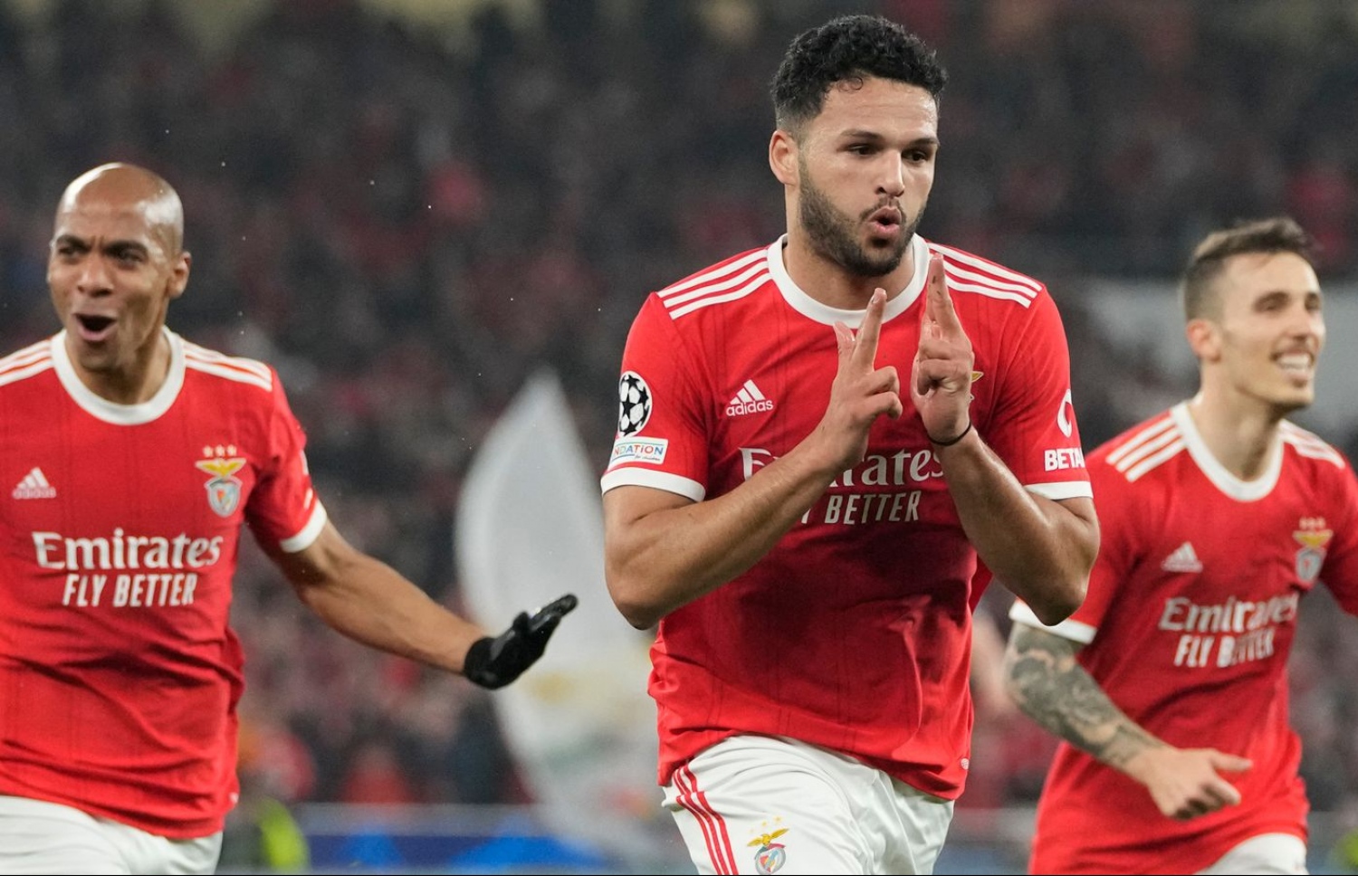 ލޯނު އުސޫލުން ޕީއެސްޖީ އަށް ބަދަލުވި ޕޯޗުގަލްގެ ފޯވާޑް ރާމޯސް