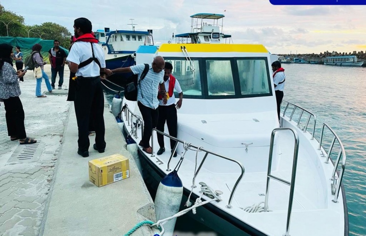 ދެކުނުގެ ހަތަރު އަތޮޅު އާރްޓީއެލް ފެރީއިން ގުޅާލައިފި