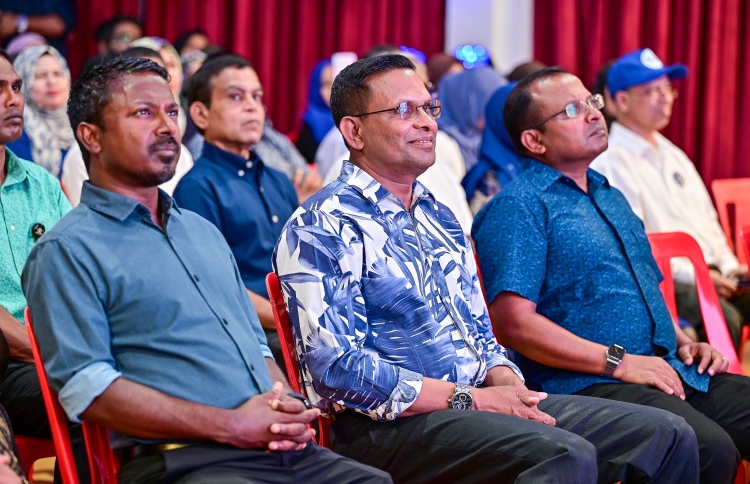 ގޯތިތައް އަތުނުލާނަން، ކޮށްދޭނީ އާބާދު: ނާޒިމް