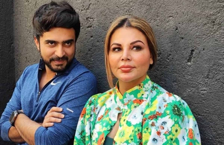 ރާކީ ވަރިކުރި ސަބަބު ކިޔައިދޭން ޕްރެސް ކޮންފަރެންސެއް