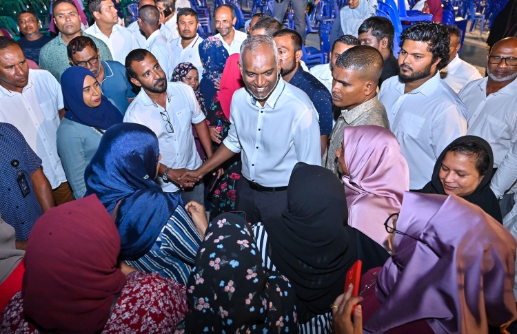 ހިޔާގެ ލިސްޓުން އުނިކުރި މީހުންނަށް ފްލެޓްދިނުމުގެ ވައުދު