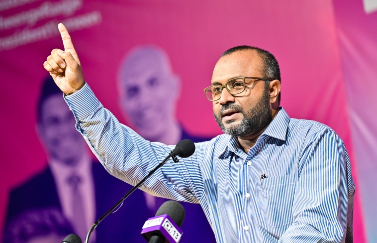 އަރަބިން ކައިގެން ތިބިއްޔާ ދިވެހިން ތިބޭނީ ކައިގެން