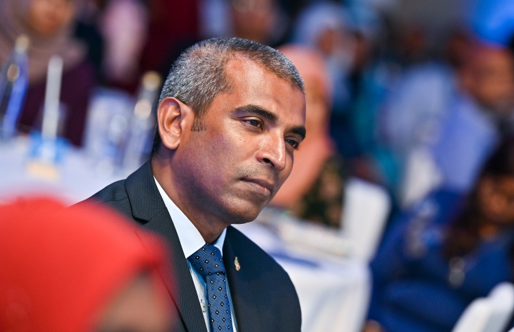 އެކަނިވެރިމައިންގެ އިނާޔަތް ދިނުމުގައި ގޯސްތަކެއް