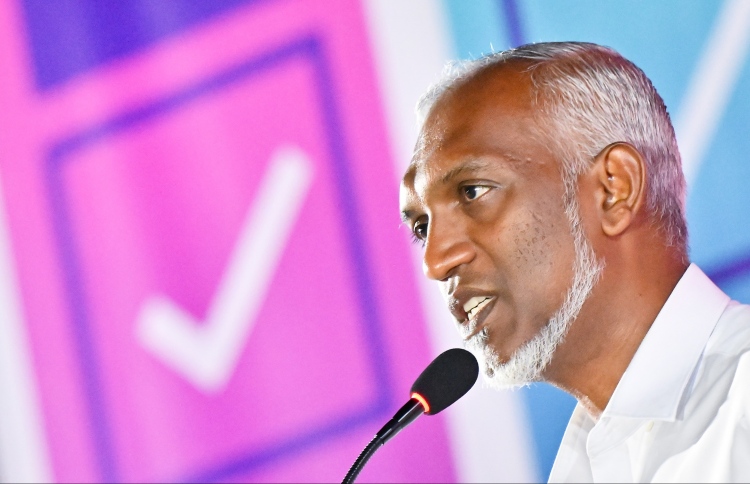 ޑޮލަރު ލިމިޓް އުވާލުމާއި ރިޓަޔަމަންޓް އެލަވެންސްއެއް