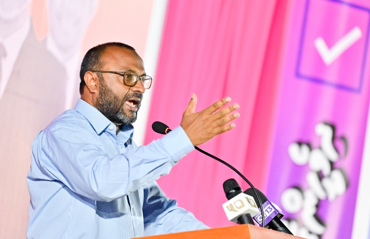 "ރައީސް، މުއިއްޒަށް ހަމަލާ އެ ދެއްވަނީ ބަލިވާތީ"