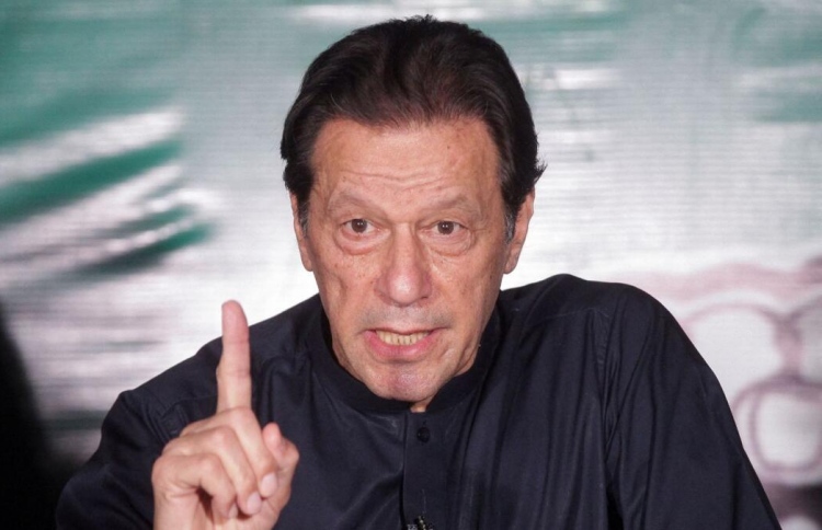 ބަންގްލަދޭޝް އަތުން ބަލިވުމުން އިމްރާން ފާޑުވިދާޅުވެއްޖެ