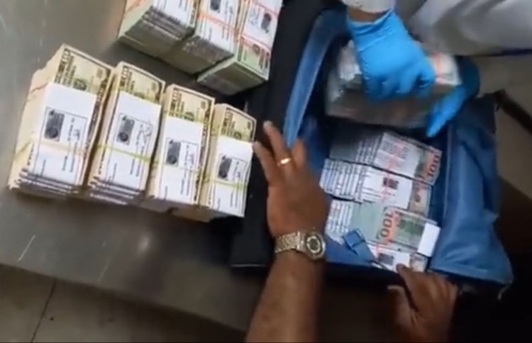 ހިފެހެއްޓި މިލިއަން ރުފިޔާގެ ބޭރު ފައިސާ ދޭން ޖެހިއްޖެ