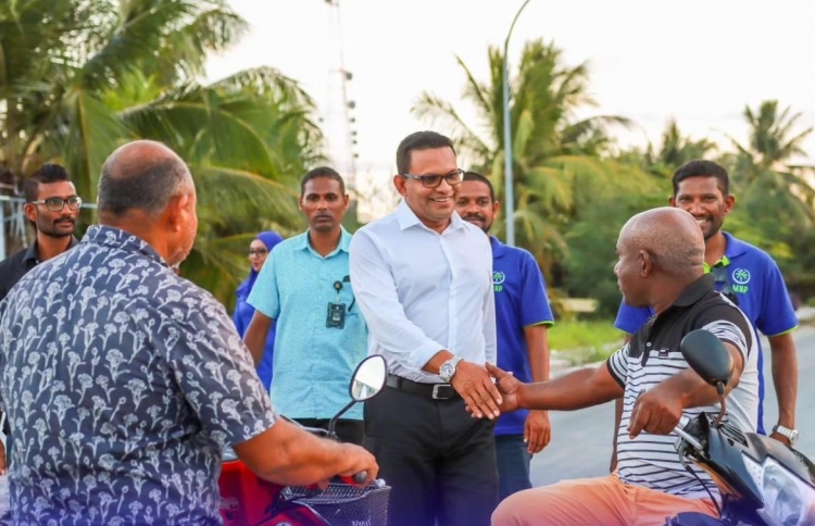 ނާޒިމްގެ ވައުދު: ގައްދޫ-އެއާޕޯޓް ބްރިޖުން ގުޅާލުން