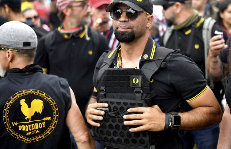 ޕްރައުޑް ބޯއީސްގެ ލީޑަރު 22 އަހަރަށް ޖަލަށް