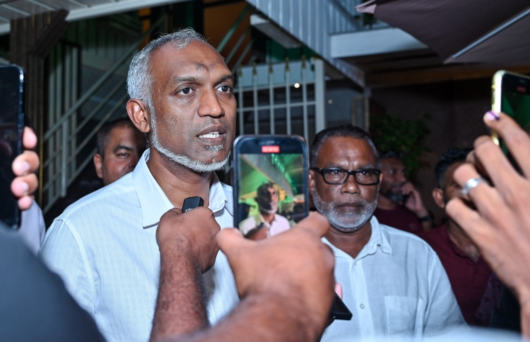 ސަރުކާރުގެ ނުފޫޒުތަކާއެކު ބޮޑު ކާމިޔާބީއެއް: މުއިއްޒު