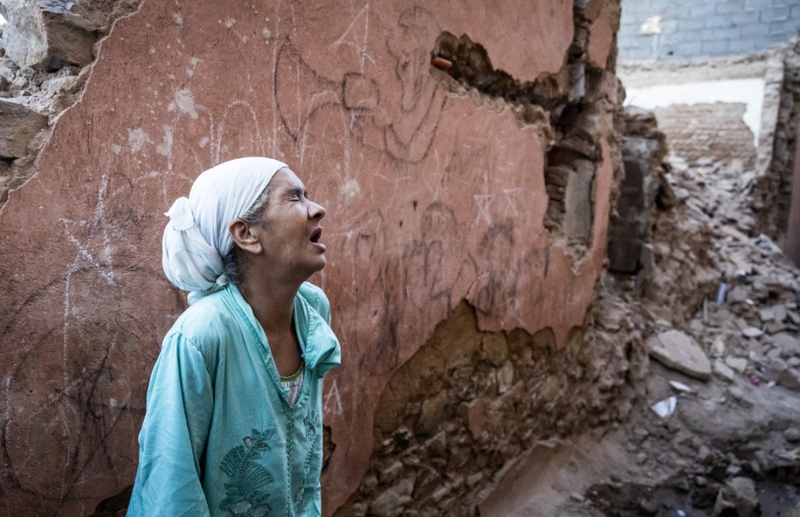 މޮރޮކޯއަށް އައި ބާރުގަދަ ބިންހެލުމުގައި ގެތަކާއި އިމާރާތްތައް ވެއްޓި، މަރުވި މީހުންގެ އަދަދު ވަނީ 2،000 ހުރަސްކޮށްފައި.-- ފޮޓޯ: އޭއެފްޕީ