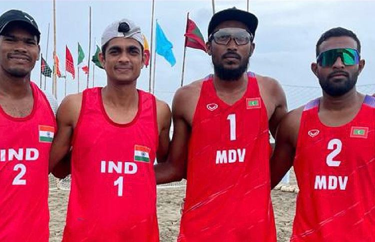 އެންމެފަހުގެ ޗެމްޕިއަން އެޑަމްއާއި ކުޑަކާއްޓޭ ކުއާޓާއަށް