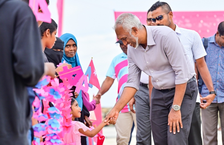 މުއިއްޒުގެ ސަރުކާރެއްގައި ކައުންސިލްތަކަށް މިނިސްޓްރީއެއް