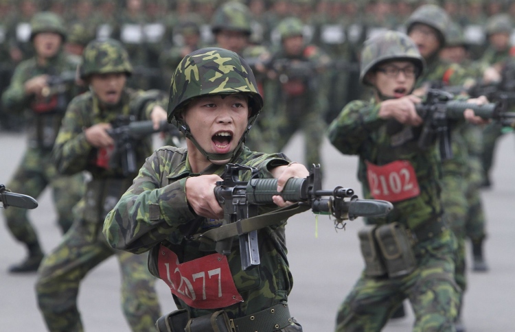 އަސްކަރީ ފުރައްސާރަ ނުކުރުމަށް ތައިވާނުން ގޮވާލައިފި