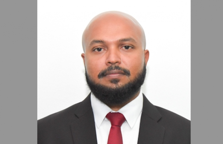 ސިވިލް ކޯޓުގެ އިސްގާޒީ ކުއްލި ގޮތަކަށް އަވަހާރަވެއްޖެ