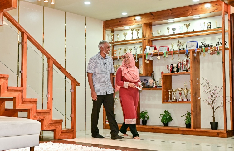 ދިމްޔާތުގައި ހުރިއިރު ހުރިހާ ހޭދައެއްކުރީ އަމިއްލައަށް