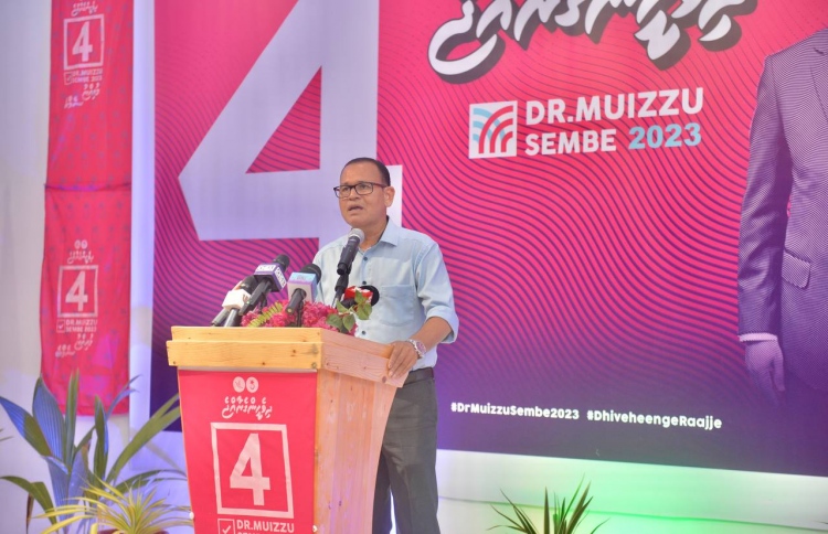 "ބަރުލަމާނީ ނިޒާމުގެ ވާހަކަ ފެށީ ރައީސް ބަލިވާނެތީ"