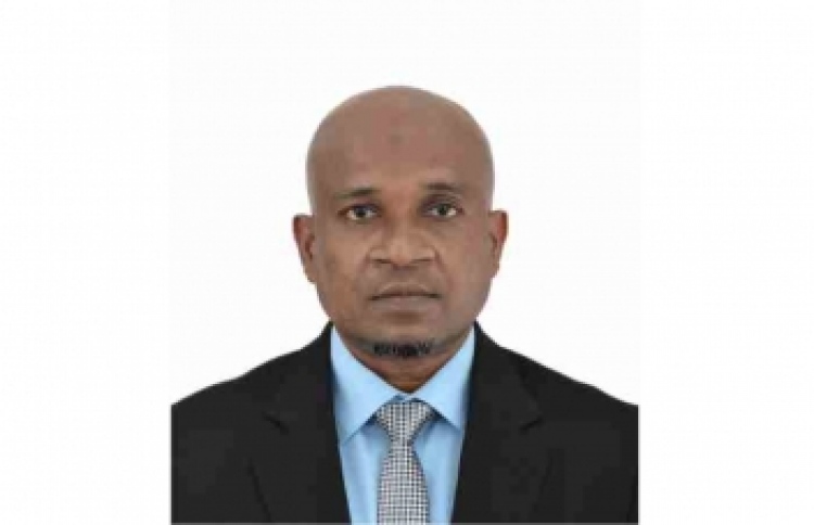 ސިވިލް ކޯޓު ހިންގުން ގާޒީ ފަރުހާދާ ހަވާލުކޮށްފި