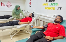 BML Employees donate blood at the blood donation camp -- Photo: BML