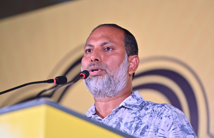 ނަޝީދާއި މައުމޫން އަދި ގާސިމަށް އިމްރާންގެ ނަސޭހަތެއް!