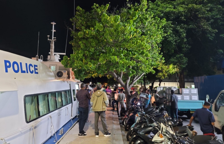 ރަށްރަށަށް ވޯޓު ކަރުދާސް ފޮނުވަން ފަށައިފި