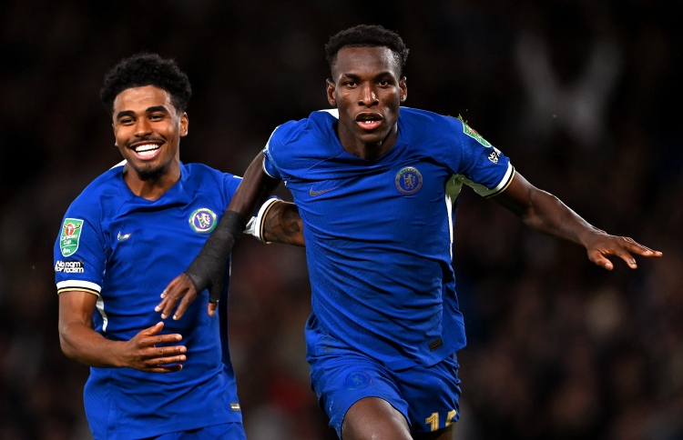 ސެޕްޓެމްބަރުގެ ފުރަތަމަ ގޯލުން ޗެލްސީއަށް މޮޅެއް