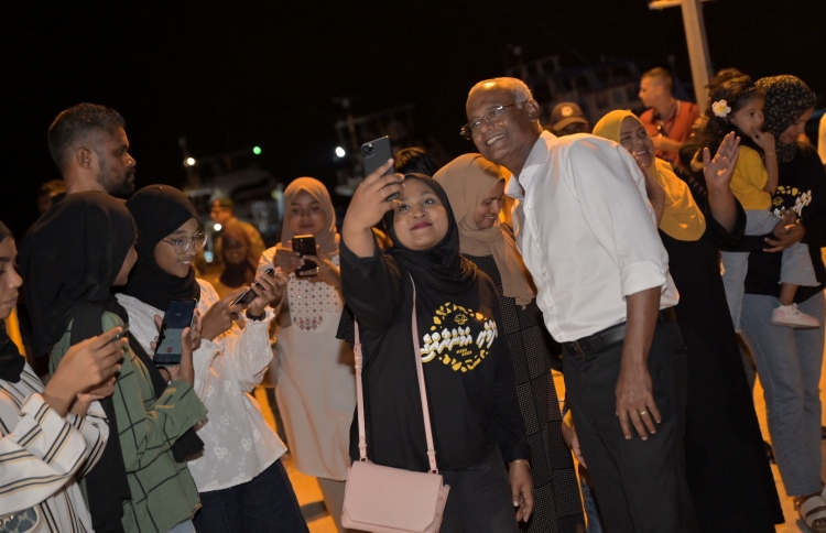 "މިވަރުގެ ކުރިއެރުން ލިބުނު ވެރިކަމެއް ނުދެކެން"