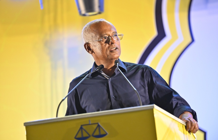 ރައީސް: ގޯތި އަތުނުލާނެ ކަމަށް ގަބޫލުކުރާނީ ކިހިނެއް؟