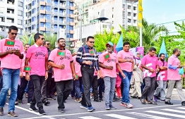 MNP President Nazim, who supported Dr. Mohamed Muizzu in the second round of the election, taking part in the concluding march of Dr. Muizzu's Maldivian Decision campaign in front of the PPM Office. -- Photo: Nishan Ali / Mihaaru