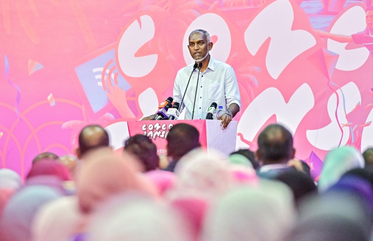 މުއިއްޒު ދެއްވީ ސިފައިން ފޮނުވާލާނެ ކަމުގެ ކަށަވަރުކަން