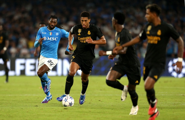 ބިންހެލުމުގެ އަސަރެއް ނުކުރި، ރެއާލަށް މެޗު