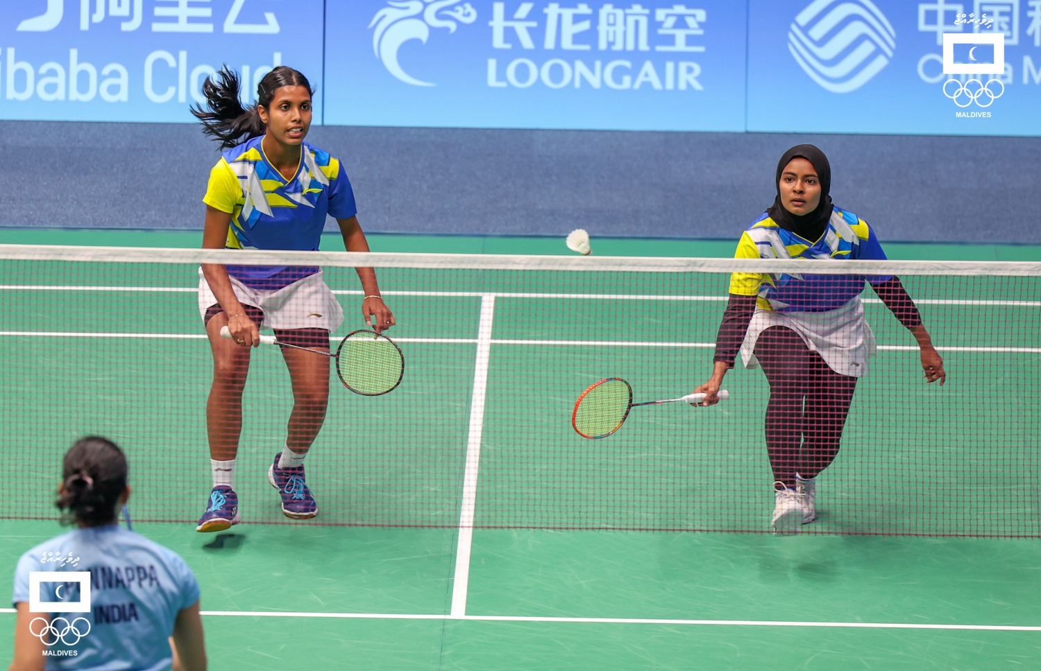 އިއްޔެގެ ޑަބަލްސް މެޗުގައި މައިސާ އާއި އަފްނާންގެ ޕެއާ ކުލުނު މެޗުގެ ތެރެއިން.-- ފޮޓޯ: އިސްމާއިލް ތޯރިގު/ އެމްއޯސީ