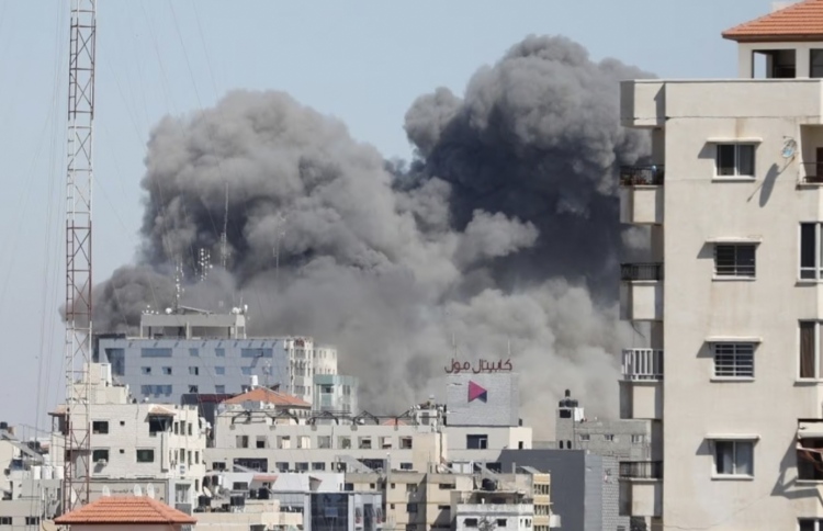 ރާއްޖެ އޮންނާނީ ފަލަސްތީނާއެކު: ސަރުކާރު