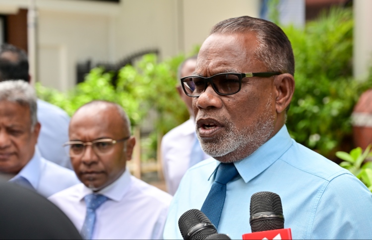 ރަނގަޅު ސަރުކާރެއް އެކުލަވާލާނެ ގޮތް ކިޔައިދީފި