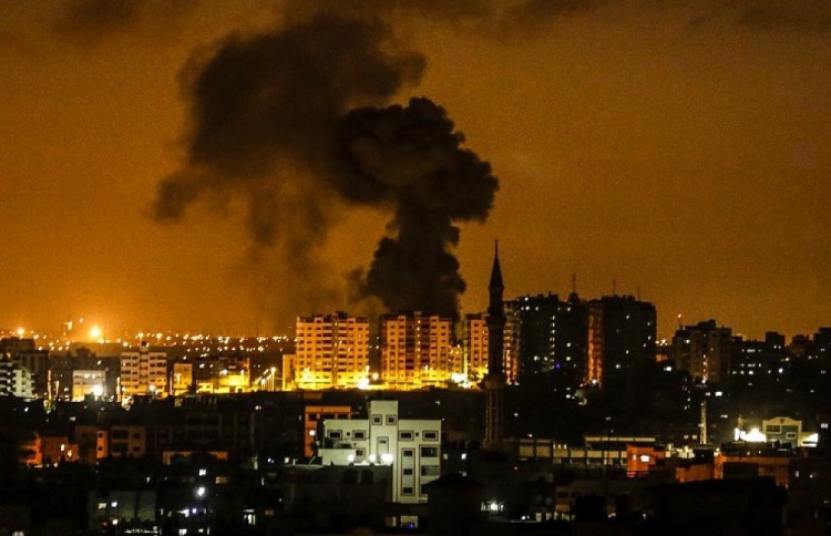 އަގްސާ ތޫފާން: ގާޒާ އަށް ބޮމާއި މިސައިލްގެ ވާރޭ