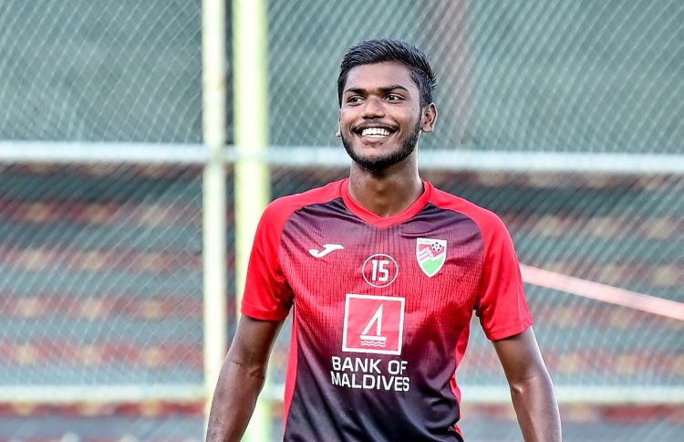 ކުޑަދުވަސްކޮޅެއްތެރޭ ބޮޑު ކުރިއެއްމެއް ހޯދި ސްޓްރައިކަރު