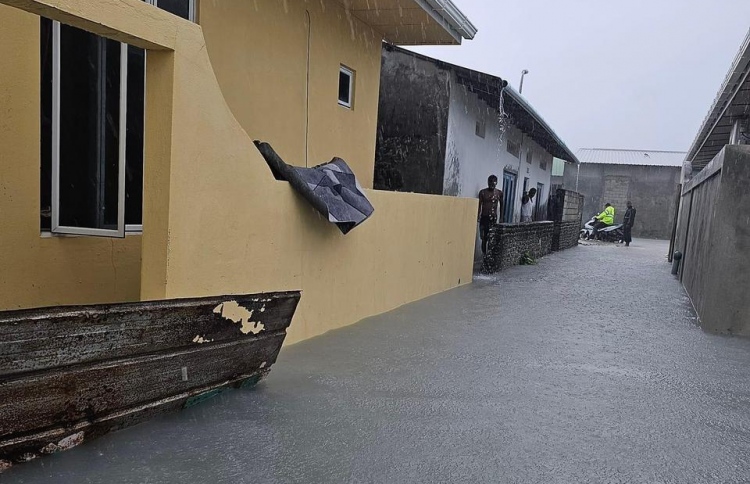 އުތުރަށް ވަރަށް ވިއްސާރަ، ދެ ރަށެއްގައި ފެންބޮޑުވެއްޖެ