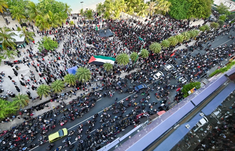 އިޒްރޭލުގެ މީހުން ރާއްޖެ އަށް ދަތުރުނުކުރަން އަންގައިފި